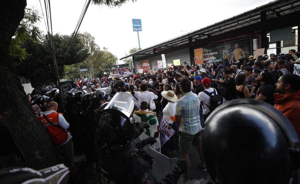 Realizan segunda marcha contra la gentrificación en la CDMX (20/07/2025). Foto: Diego Israel / EL UNIVERSAL