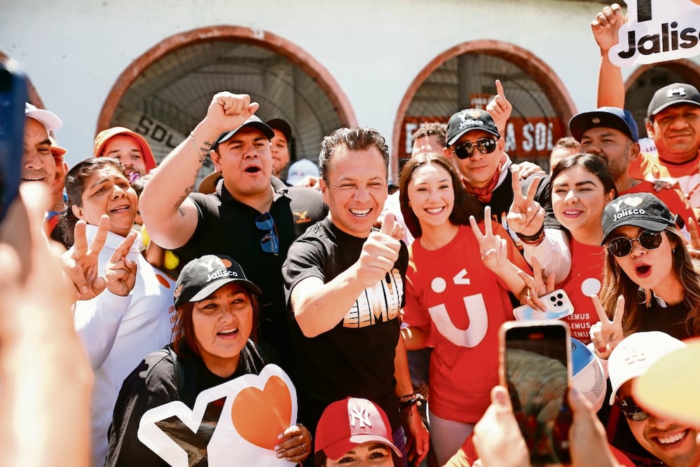 Pablo Lemus se comprometió a impulsar el turismo, crear un modelo sustentable y promover los distintos lugares de Jalisco. Foto: Especial