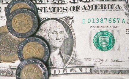 Dólar se vende hasta en 19.05 pesos en casas del cambio del aeropuerto