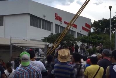 Riñen maestros y delegados de la Sección 7 en Chiapas