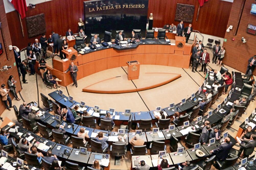 El primer periodo extraordinario en el Senado podría realizarse en junio, y el segundo en agosto, dijo Ricardo Monreal. Foto: ARCHIVO EL UNIVERSAL