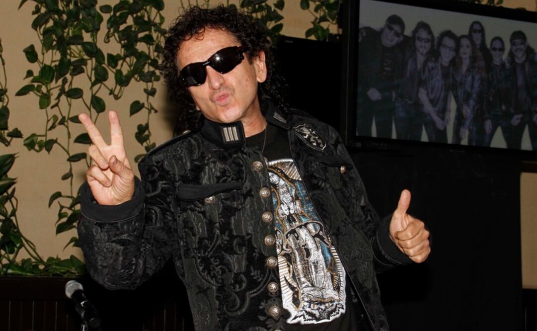 Alex Lora se habría convertido en el único autorizado para usar, comercialmente, en nombre de "El Tri". Foto:Archivo