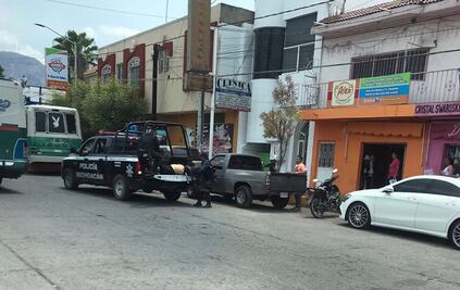 Enfrentamiento con presuntos delincuentes deja un policía muerto en Apatzingán