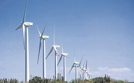 CFE, cada vez más lejos de su meta de energías limpias