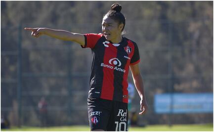 Las mujeres estamos levantando la mano, pronto será más equitativo todo: Joana Robles