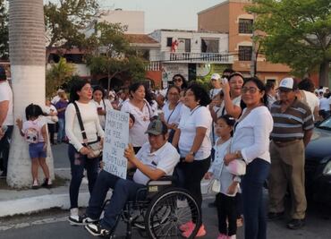 VIDEO Policías de Campeche exigen la revocación de mandato de la gobernadora Layda Sansores