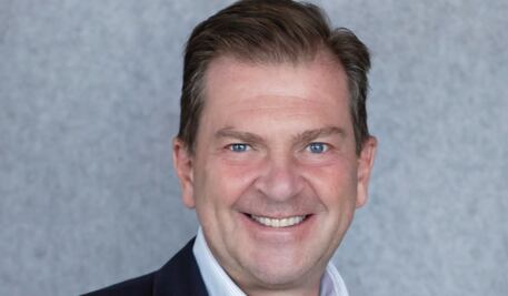 Designa ABM a Emilio Romano como nuevo presidente; sustituirá a Julio Carranza