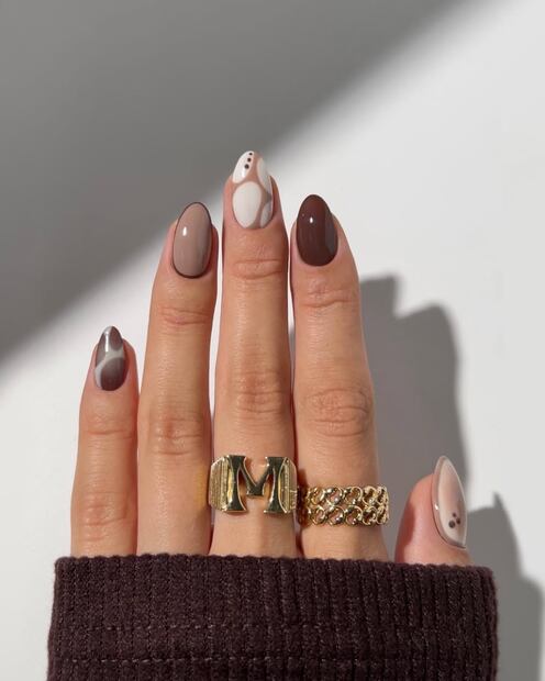 Foto: Instagram @thenaillologist