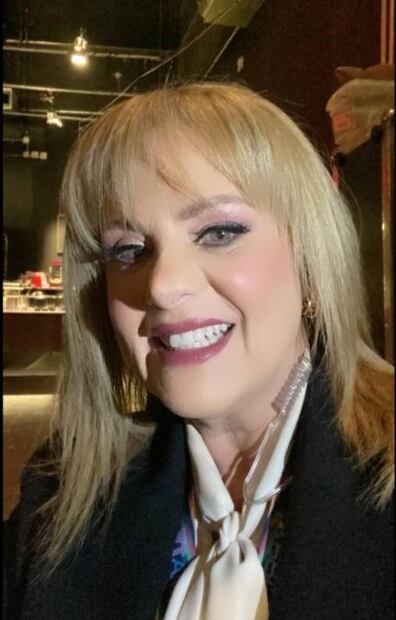 Érika Buenfil comparte foto en bikini y se muestra sin maquillaje a los 58 años