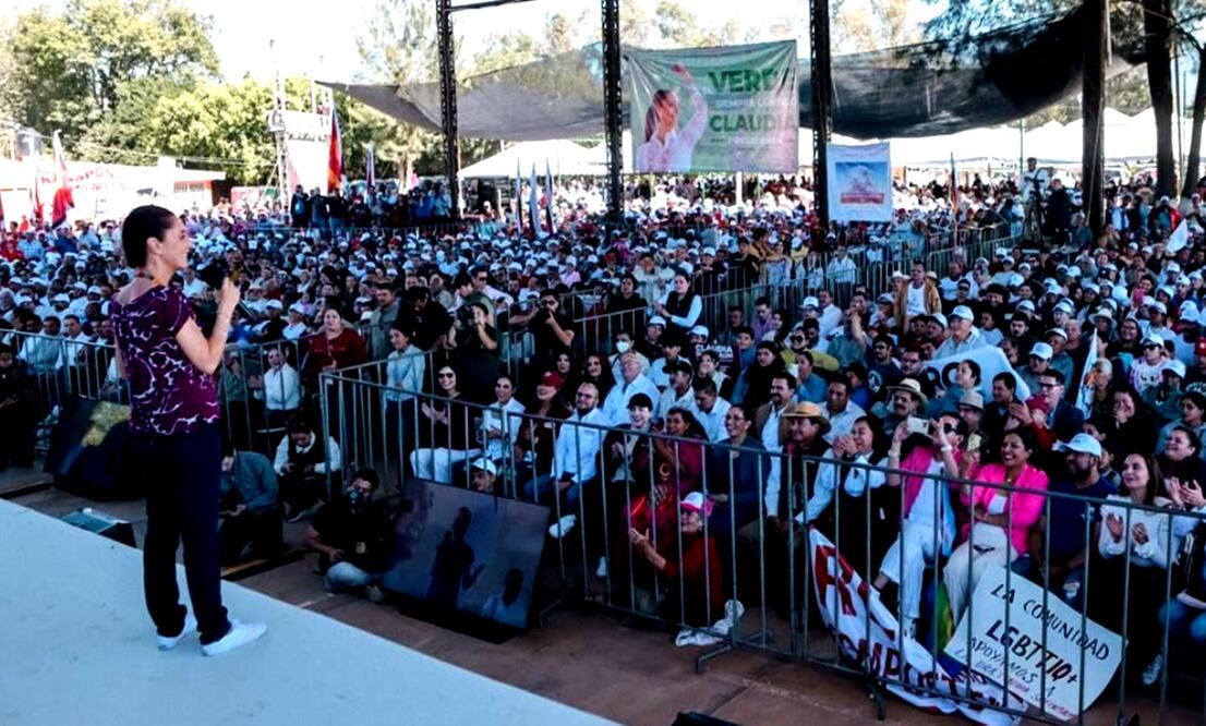 Claudia Sheinbaum, dijo que, de llegar a la presidencia, quiere que todas las niñas puedan cumplir sus sueños, y aseguró que no debe haber ningún tipo de violencia contra ellas. Foto: especial
