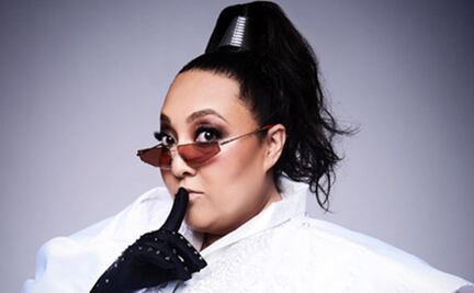 Michelle Rodríguez le confiesa al Escorpión Dorado que sí se ve de protagonista de novelas  