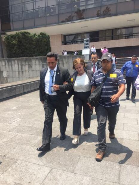 Acude Eva Cadena a San Lázaro a defenderse por desafuero