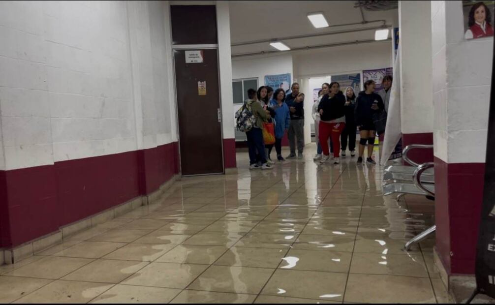 Centro Deportivo Leandro Valle bajo el agua. Foto: Omar Díaz / EL UNIVERSAL