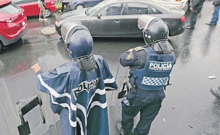 ​Detienen a policías por quedarse con botín de asalto en la Benito Juárez