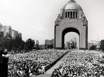 El piloto enamorado que voló bajo el Monumento a la Revolución