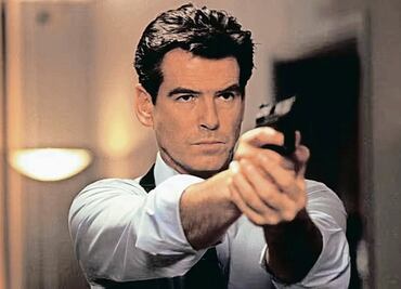 “El próximo agente 007 no debe ser de EU”: Pierce Brosnan