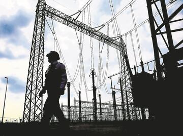 ¿En qué consiste la reforma energética que busca dar a CFE preponderancia en producción eléctrica?