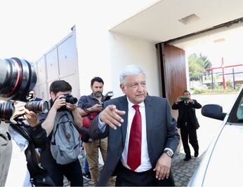 Promete AMLO invitar al Papa si gana elección