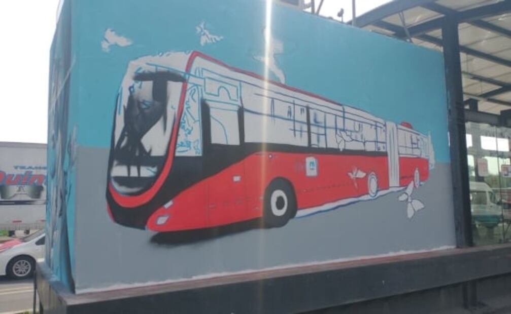 Inicia intervención artística en 17 estaciones de la Línea 5 del Metrobús 