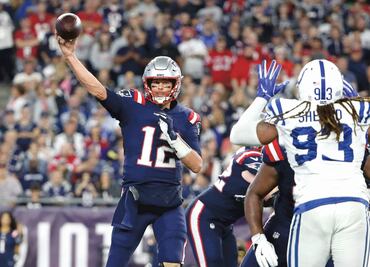 Tom Brady domina a placer a los Colts