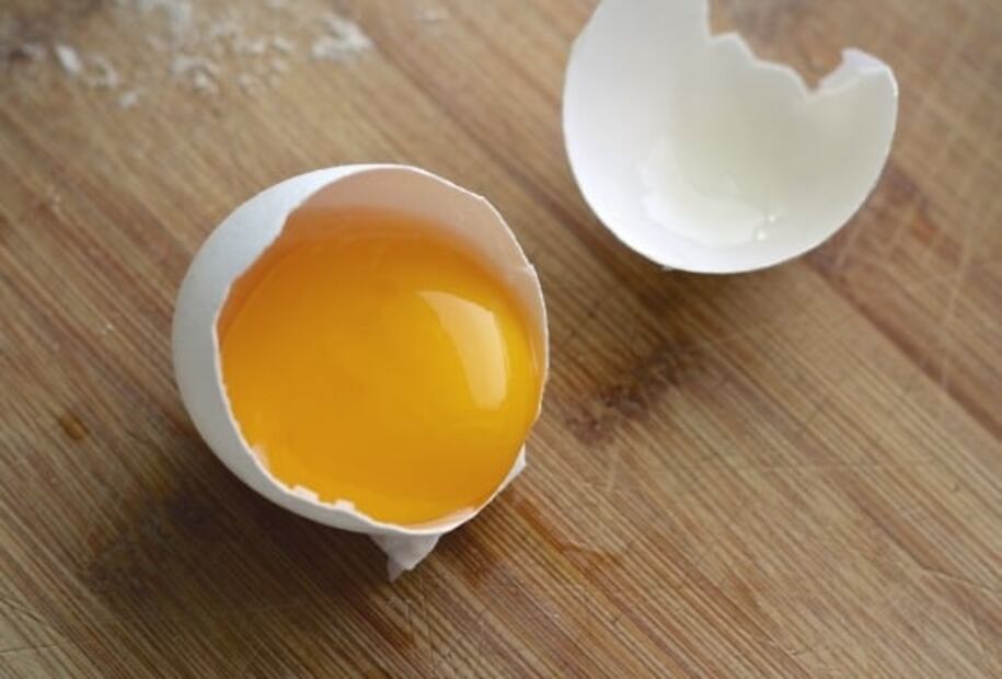 La parte más nutritiva del huevo: ¿clara o yema?