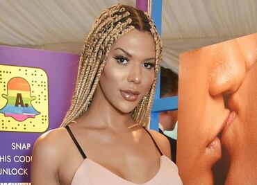 Despiden a modelo transgénero; la acusan de ser racista