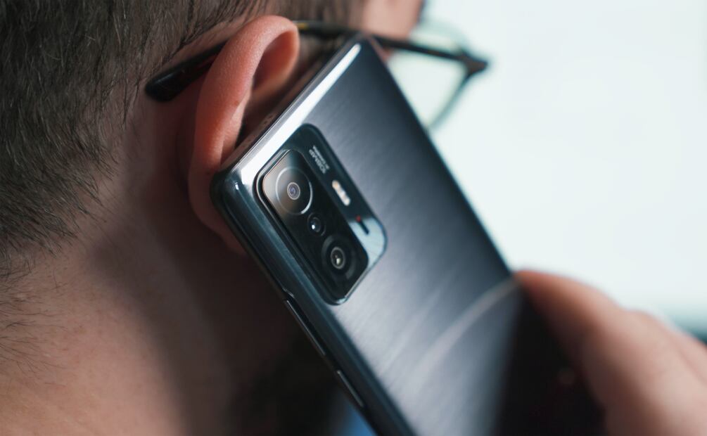 Realiza llamadas desde tu celular sin cobertura de red. Foto: Unsplash