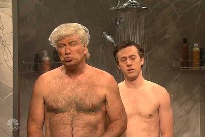 Sorprenden a Trump y Manafort juntos en la regadera