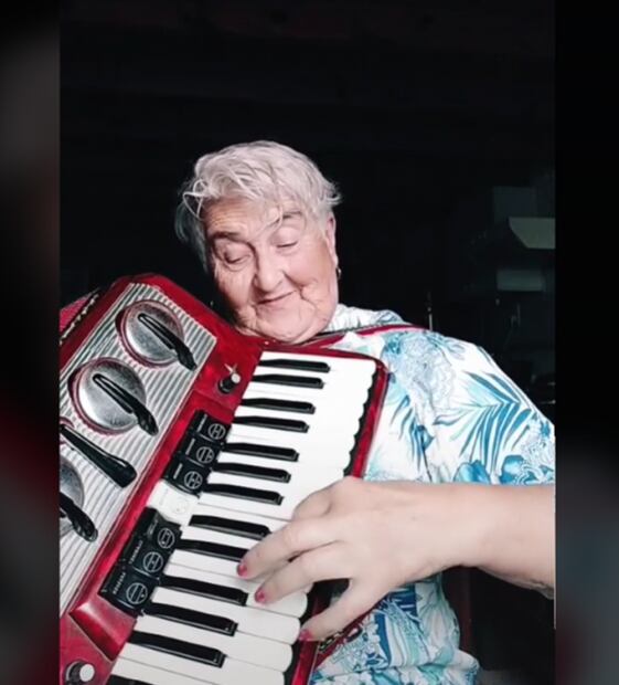 La abuelita más famosa de TikTok que tiene millones de seguidores