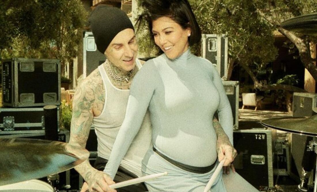 Kourtney Kardashian y Travis Barker. Foto: Vía Instagram de la famosa.