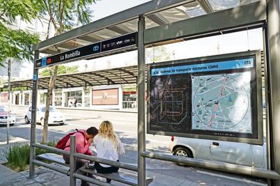Renuevan servicio del Nochebús en Insurgentes 