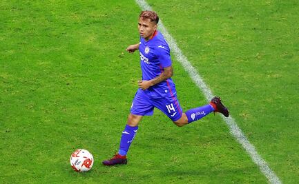 Afición de Cruz Azul exige más minutos para Misael Domínguez