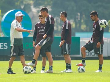 Selección Mexicana todavía trabaja con equipo incompleto