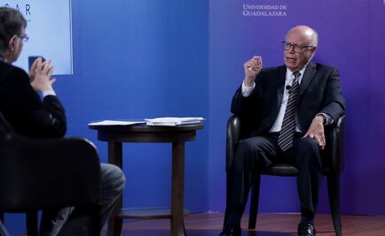 Pide Narro terminar con discriminación hacia personas con VIH