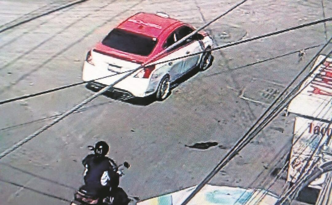 Los dos atacantes de la mujer y dos niñas huyeron del lugar a bordo de un taxi con placas sobrepuestas. Foto: Especial
