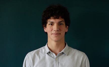 Isaac Hernández cancela conferencia para evitar propagación del COVID-19