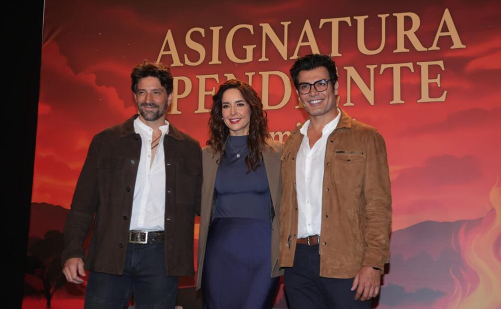 David Chocarro, Susana González y Andrés Palacios presentan la telenovela "Asignatura Pendiente" de Televisa Univision en Ciudad de México. Foto: Clasos.