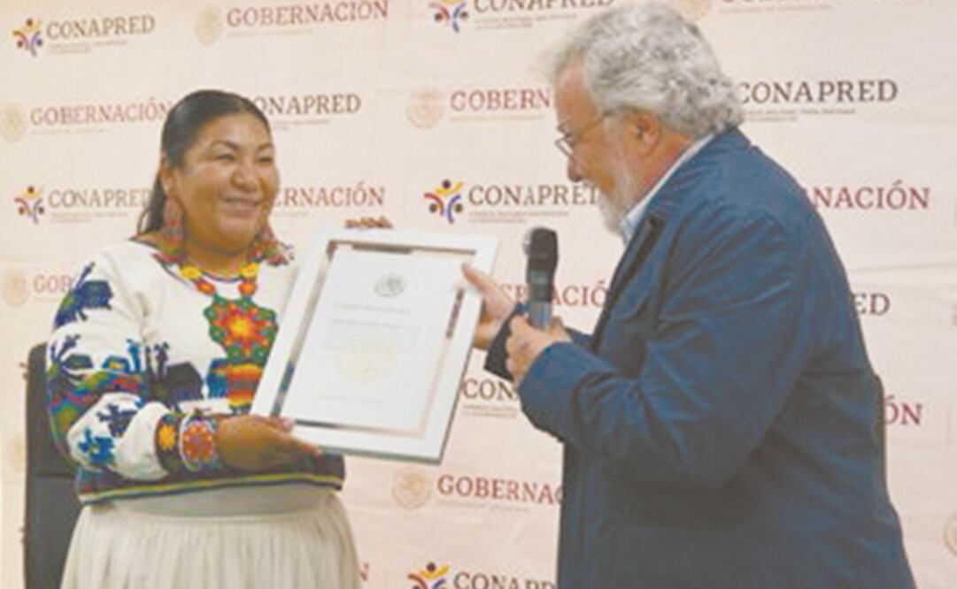 El subsecretario de Gobernación, Alejandro Encinas, tomó protesta a la nueva presidenta del Conapred; Claudia Morales sobresale por su lucha social en pro de las minorías históricamente discriminadas, refirió.