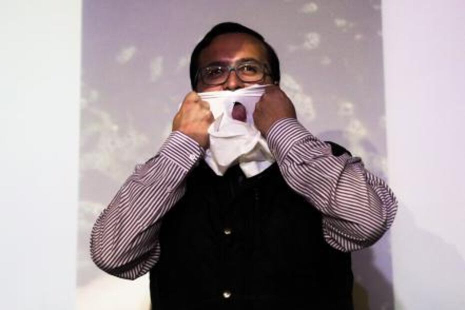 Chilenos fabrican bolsas de plástico que se disuelven en agua y no contaminan