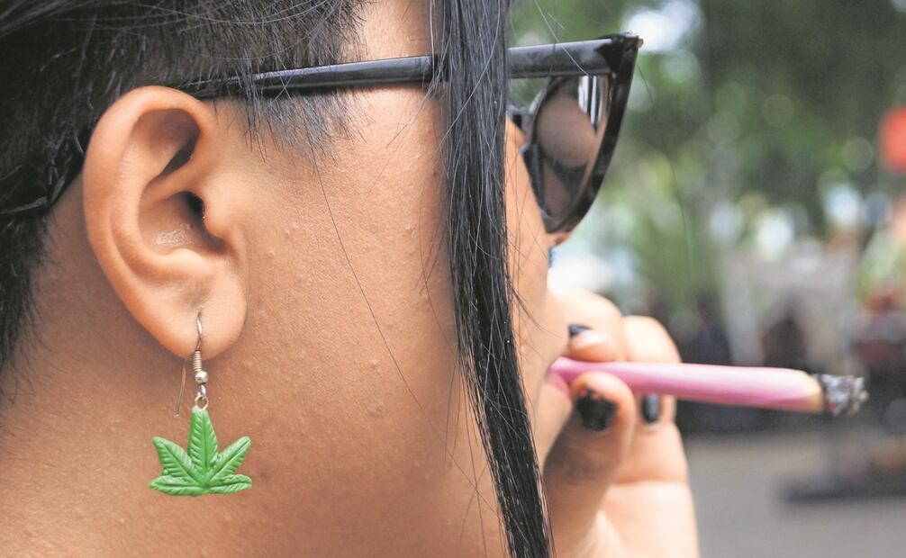 Organizaciones anunciaron un primer coloquio sobre el uso de la
yerba en espacios públicos de Oaxaca, el 24 de abril próximo, Foto: Edwin Hernández / EL UNIVERSAL