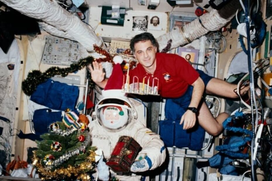 Así celebran los astronautas la Navidad en el espacio