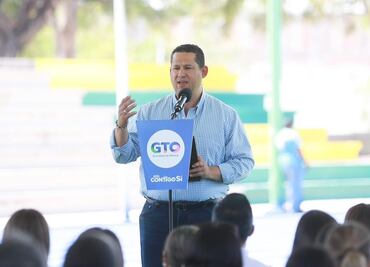Gobernador de Guanajuato puede gobernar pero no manda, ahí hay un grupo que tiene el poder: AMLO