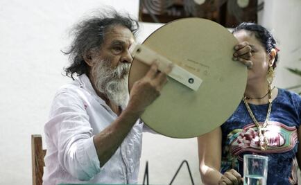 Francisco Toledo apoya material didáctico en zapoteco