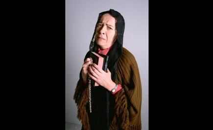 Por no enseñar... la visa, deportan a Chabela