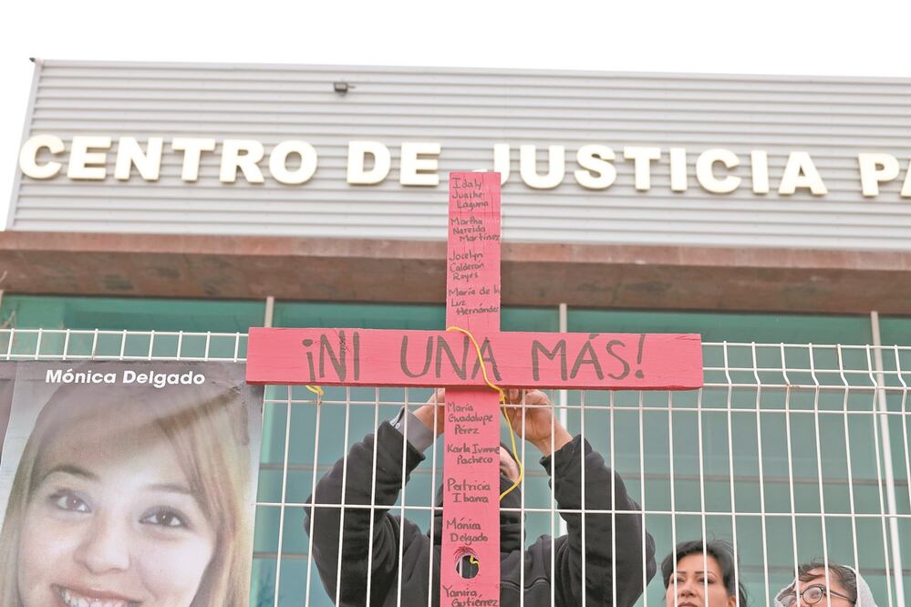 Es clave atender las agresiones a mujeres a nivel municipal, dijo la titular de la Segob. Foto: ARCHIVO EL UNIVERSAL