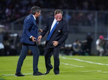 Miguel Herrera, el verdugo de los Pumas