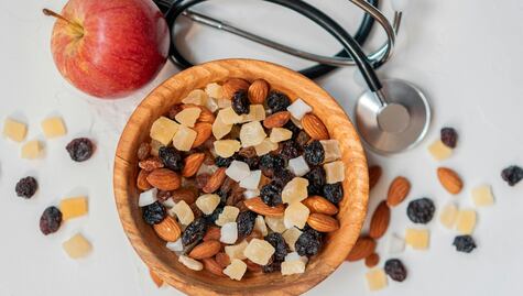 Ni nueces ni almendras: el fruto seco que te ayuda a controlar el hambre y combatir el envejecimiento