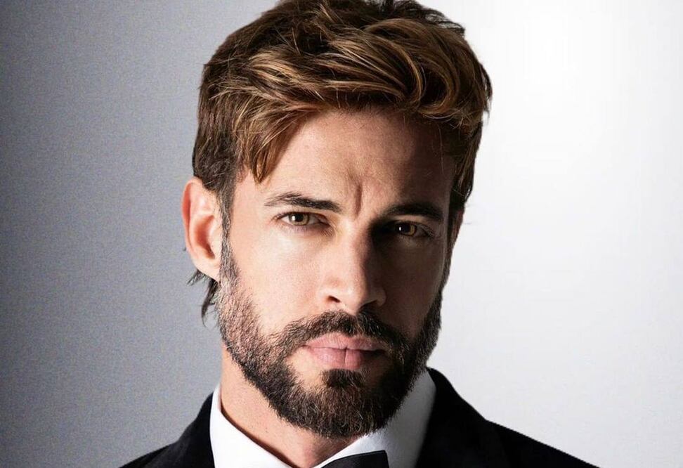 Acusan de hipócrita a William Levy por hacerse el religioso