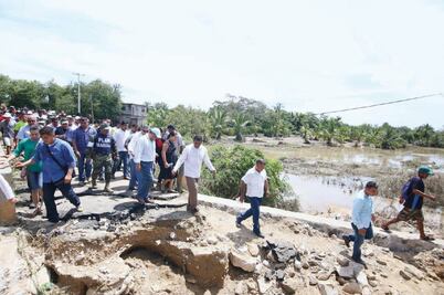 Entregan apoyos a víctimas de Max en Guerrero
