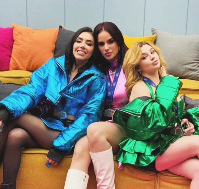 Karime, Gala y Briggitte tres de los cinco integrantes de team "Mar". 
Foto: Instagram